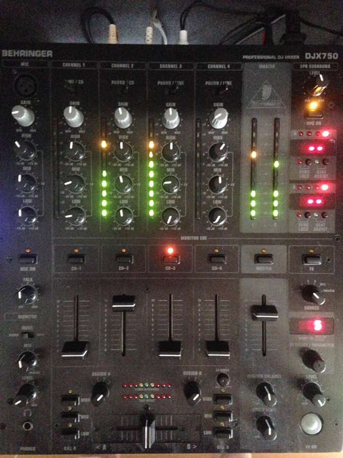 behringer-djx750-1141106.jpg