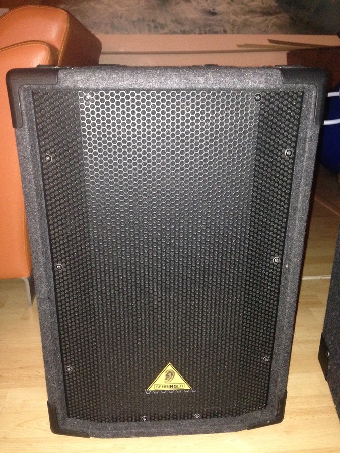 Behringer Europower PMX2000 image (1089622) Audiofanzine