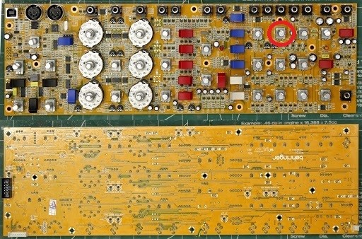 behringer-model-d-3155941.jpg