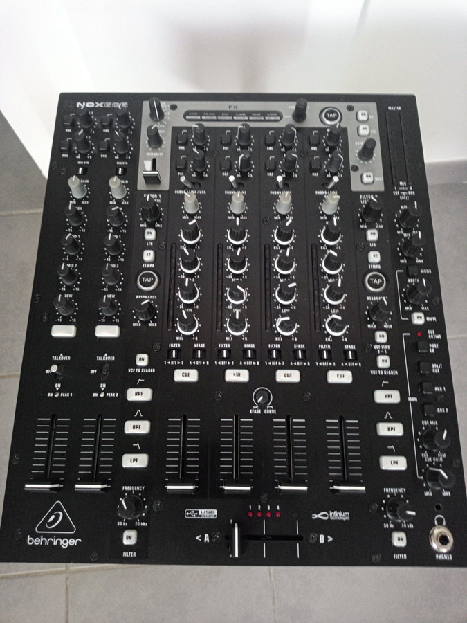 NOX606 - Behringer NOX606 - Audiofanzine