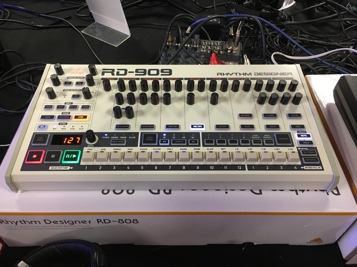 behringer-rd-909-2620711.jpg