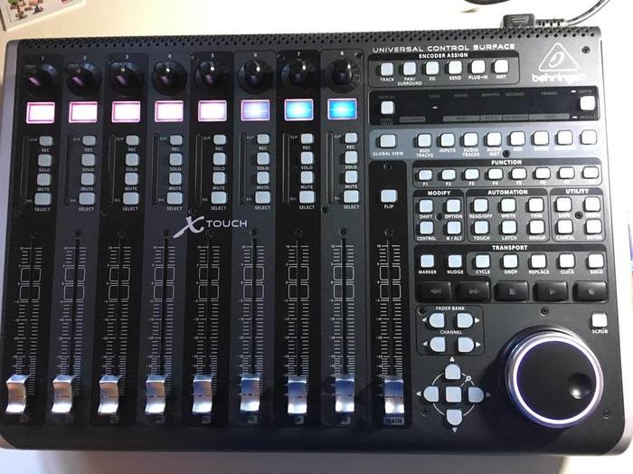 Behringer X-Touch (74639)