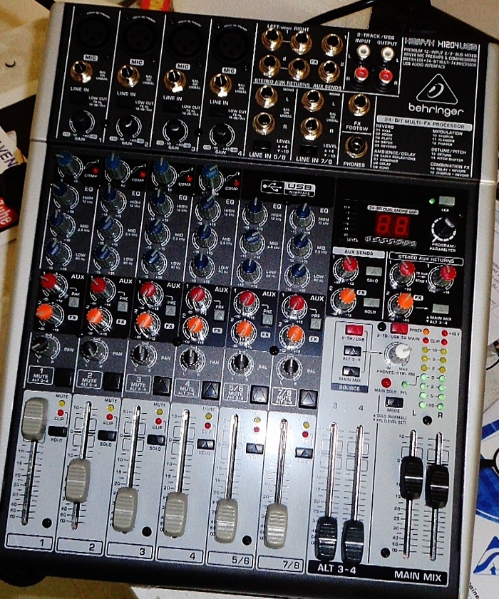 Behringer Xenyx 1204FX image (#1649476) - Audiofanzine