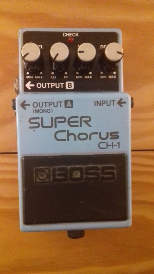 BOSS SUPER CHORUS CH1 (Aquitaine) Audiofanzine