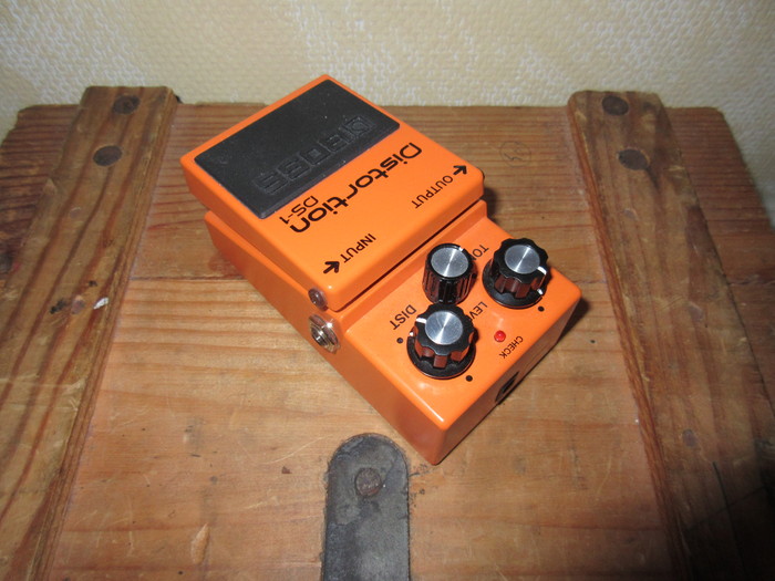 Photo Boss DS-1 Distortion : Boss DS-1 Distortion (67483) (#1081195