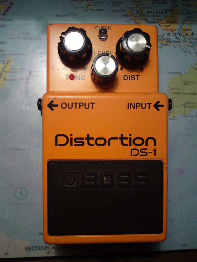 Boss DS-1 Distortion - Seeing Eye Mod - Modded By Keeley image (#516697 ...