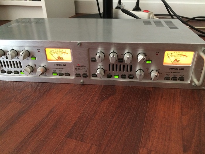 Photo dbx 586 DBX586 (1671930) Audiofanzine