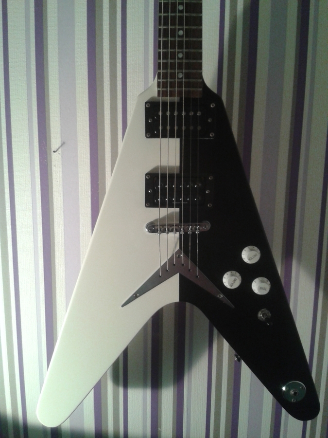 Photo Dean Guitars Michael Schenker Signature V : Dean Guitars Michael ...