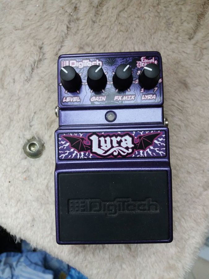 Lyra Eternal Descent Limited Edition DigiTech Audiofanzine