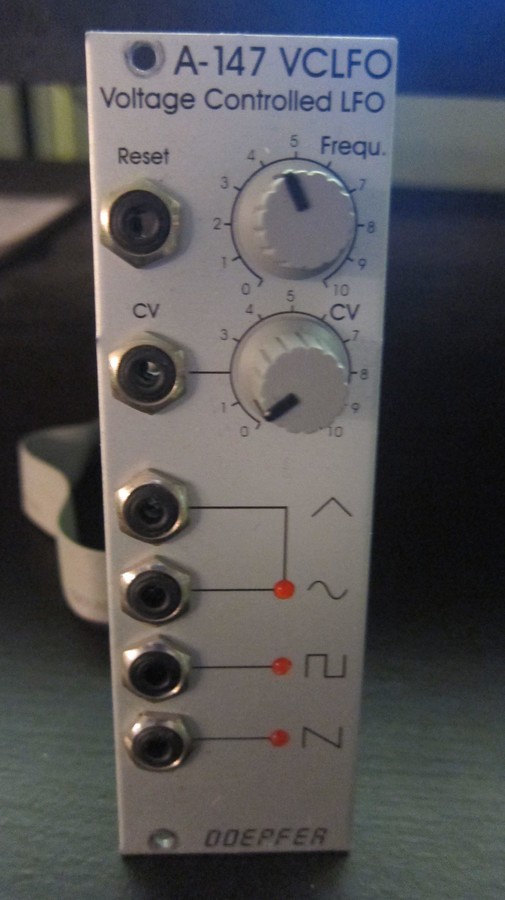 Doepfer A-147 Voltage Controlled Low Frequency Oscillator VCLFO (42993)