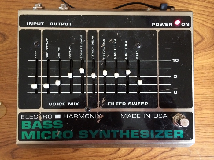 エフェクトタイプその他希少Electro-Harmonix BASS MicroSynthesizer