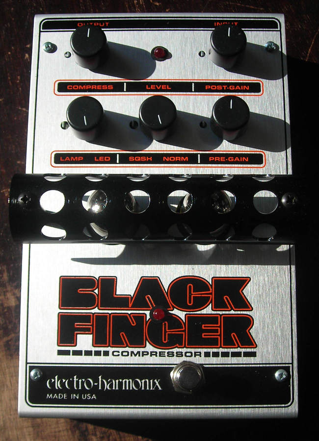 Photo ElectroHarmonix Black Finger ElectroHarmonix Black Finger