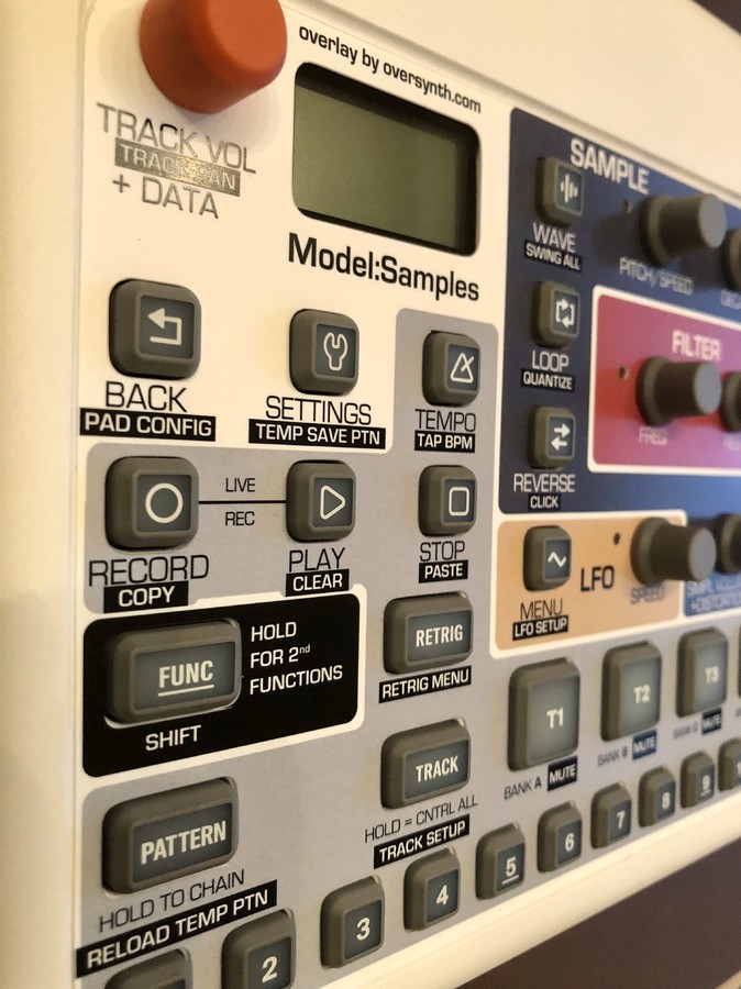 elektron-model-samples-2776043.jpeg