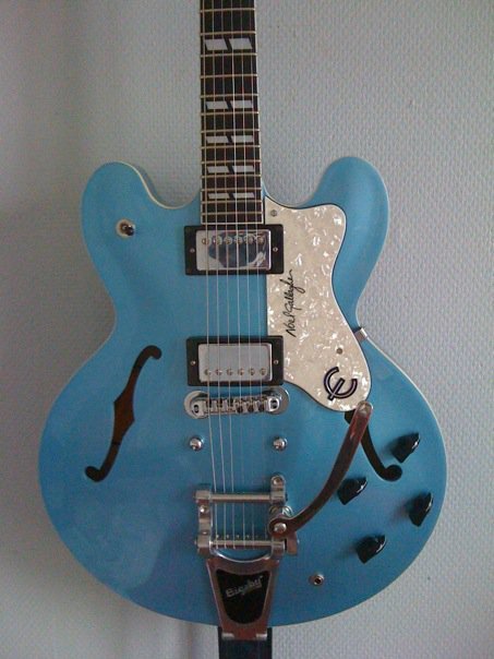 Epiphone Noel Gallagher Supernova image (#458281) - Audiofanzine