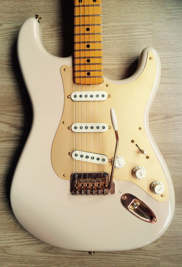 Fender 60th Anniversary Classic Player 50s Stratocaster 2014 Image 1981950 Audiofanzine 9907