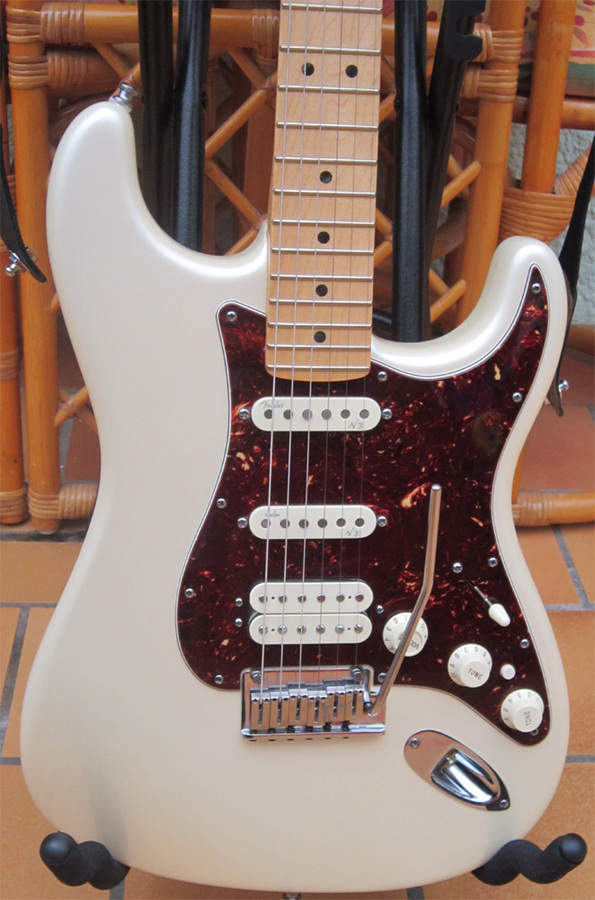 Fender American Deluxe Stratocaster HSS [2010-2014] image (#533217