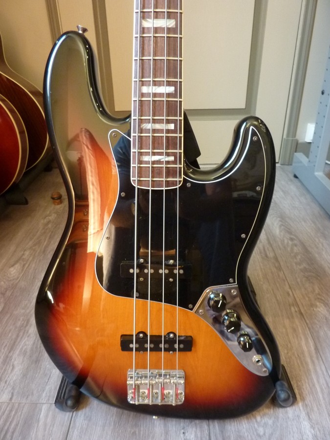 Fender Classic '70s Jazz Bass image (2035482) Audiofanzine
