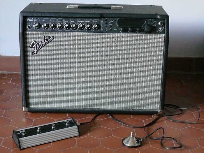 Fender CyberTwin Combo image (427178) Audiofanzine