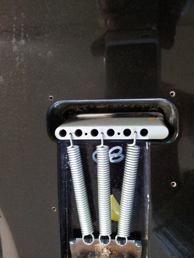 Fender Deluxe Locking Tremolo image (1022093) Audiofanzine