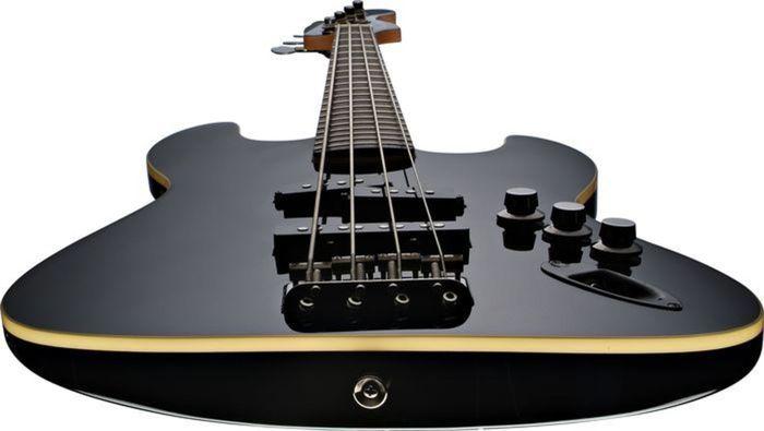 fender-deluxe-series-aerodyne-jazz-bass-black-26889.jpg