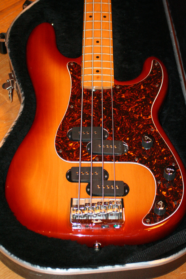 Fender Elite II Precision Bass image (925626) Audiofanzine