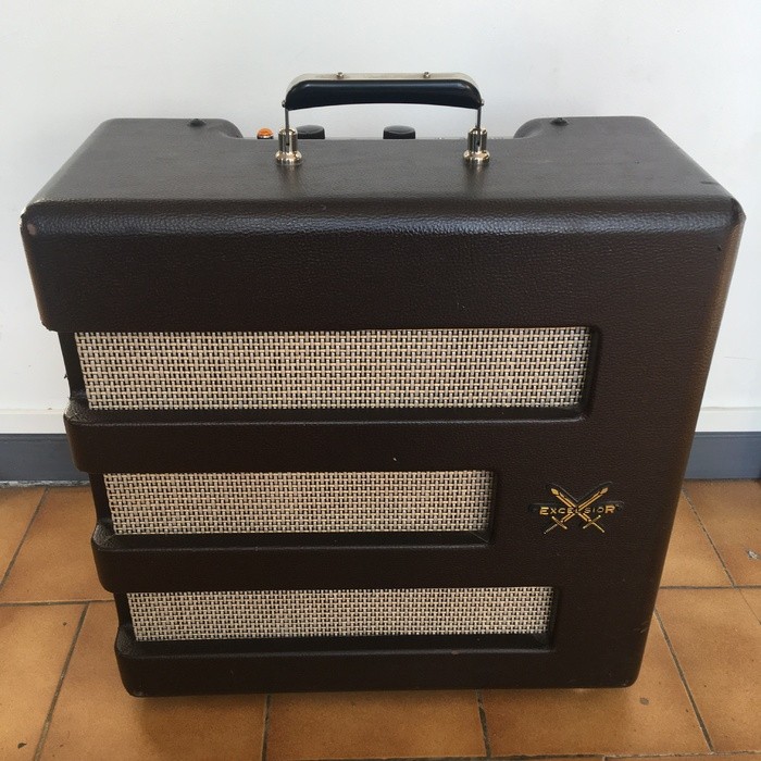 Photo Fender Excelsior Fender Excelsior (35010) (2057619) Audiofanzine
