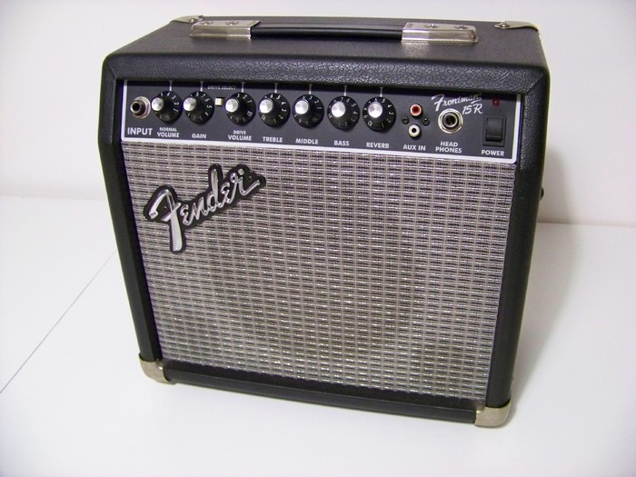 Photo Fender FM 15R Fender [Frontman Series] FM 15R (352785