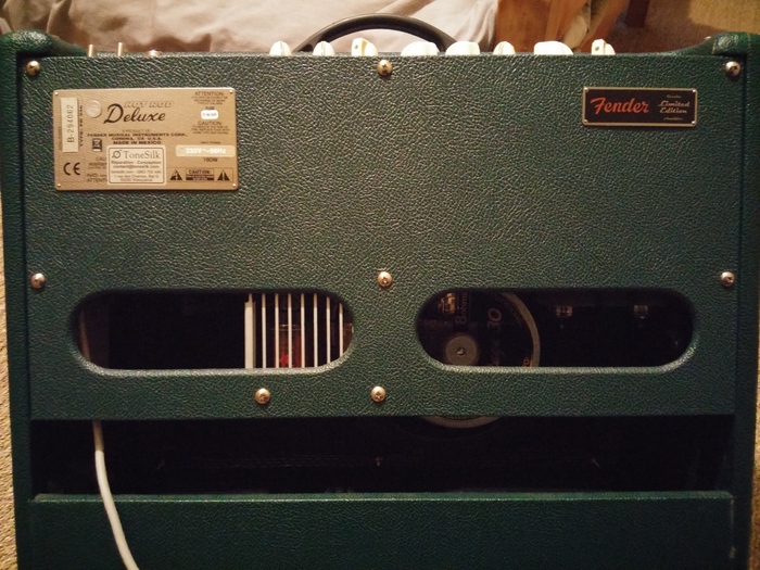 Photo Fender Hot Rod Deluxe Emerald Green & Eminence Patriot Cannabis