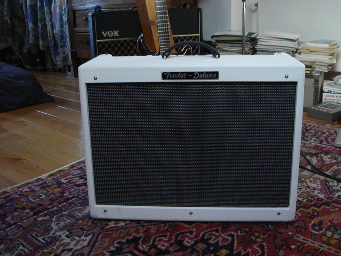 Photo Fender Hot Rod Deluxe III Silver/Black TwoTone Limited Edition