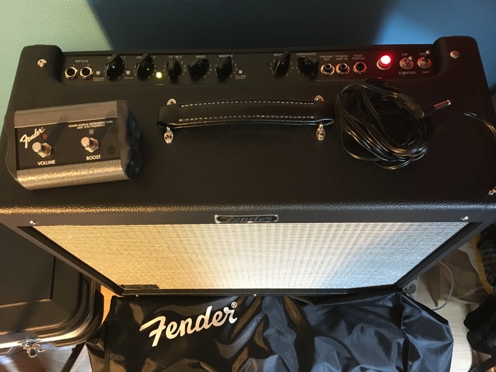 Fender Hot Rod DeVille ML 212 image (1737120) Audiofanzine