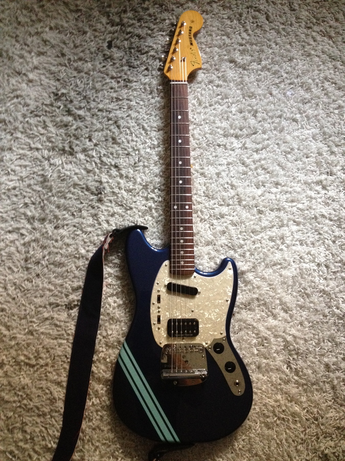 Photo Fender Kurt Cobain Mustang Fender [Artist Series] Kurt Cobain