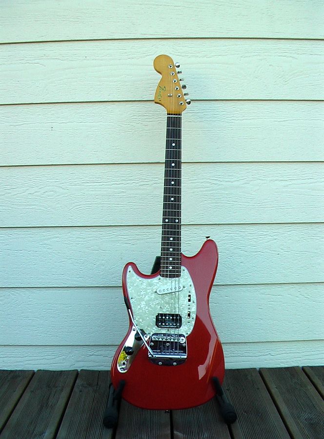Fender Kurt Cobain Mustang LH image (443312) Audiofanzine