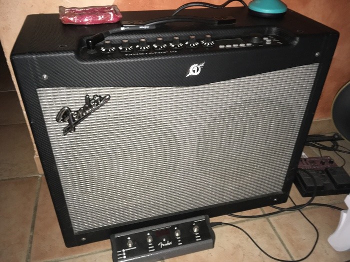 Mustang IV Fender Mustang IV Audiofanzine