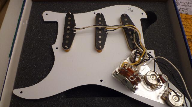 Fender Original '57/ '62 Stratocaster Pickup Set image ... fender fat stratocaster wiring diagram 