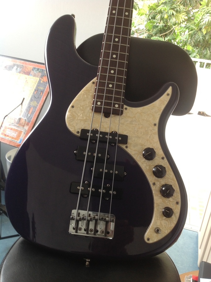 Photo Fender Stu Hamm Urge Bass II [19992010] Fender Artist Series