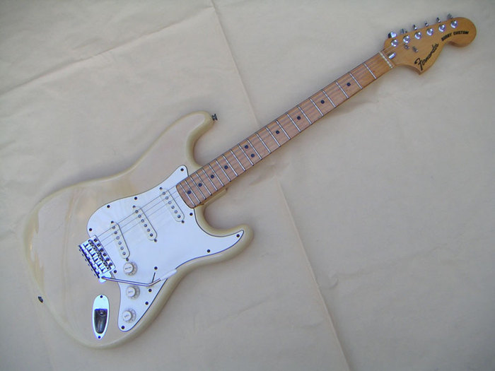 5313】 FERNANDES Stratocaster フロイドローズの+find-us.in