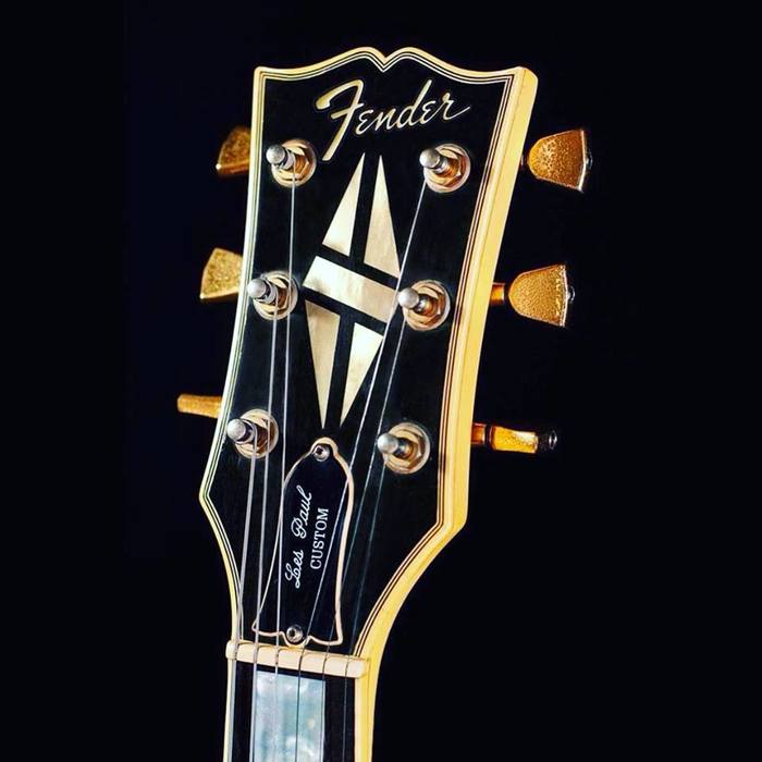 gibson-2226202.jpg