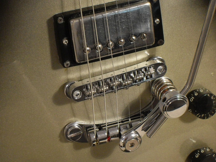 gibson-les-paul-custom-silverburst-622584.jpg