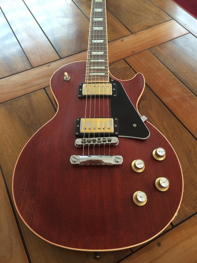 Photo Gibson Les Paul Traditional Mahogany Satin Gibson Les Paul Traditional Mahogany Satin