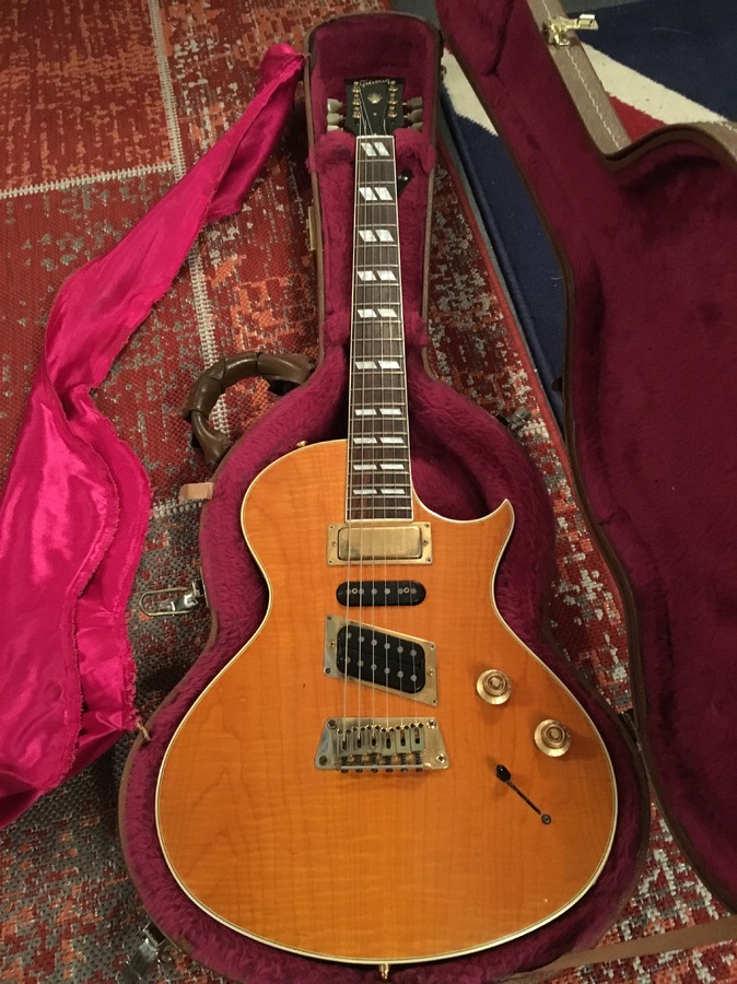 Gibson Nighthawk Standard 3 image (1626256) Audiofanzine