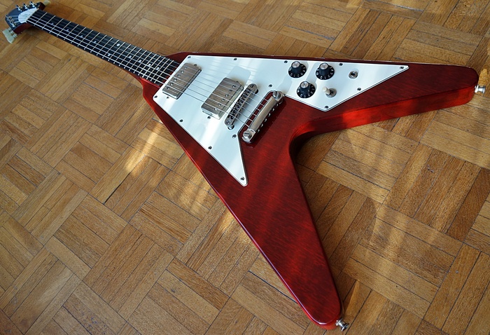 Photo Greco Flying V FV 600 27 Greco01 1640068 Audiofanzine