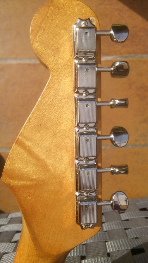 guitares-2210959.jpg