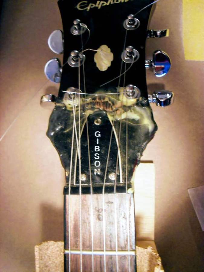 guitares-2422871.jpg