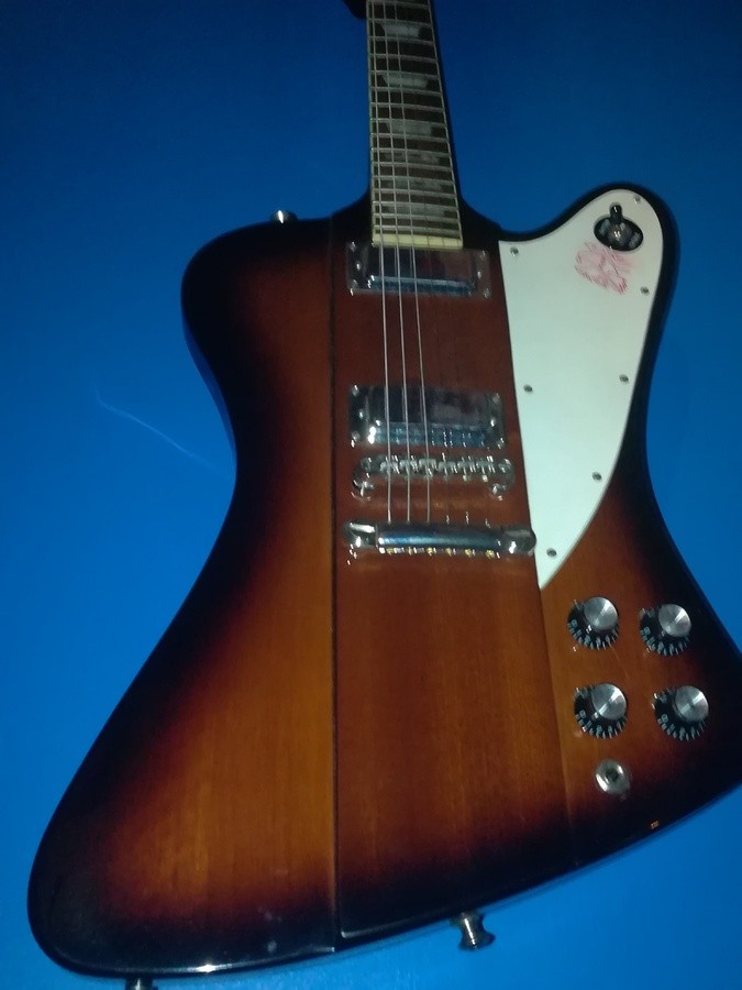 guitares-electriques-2791872.jpg