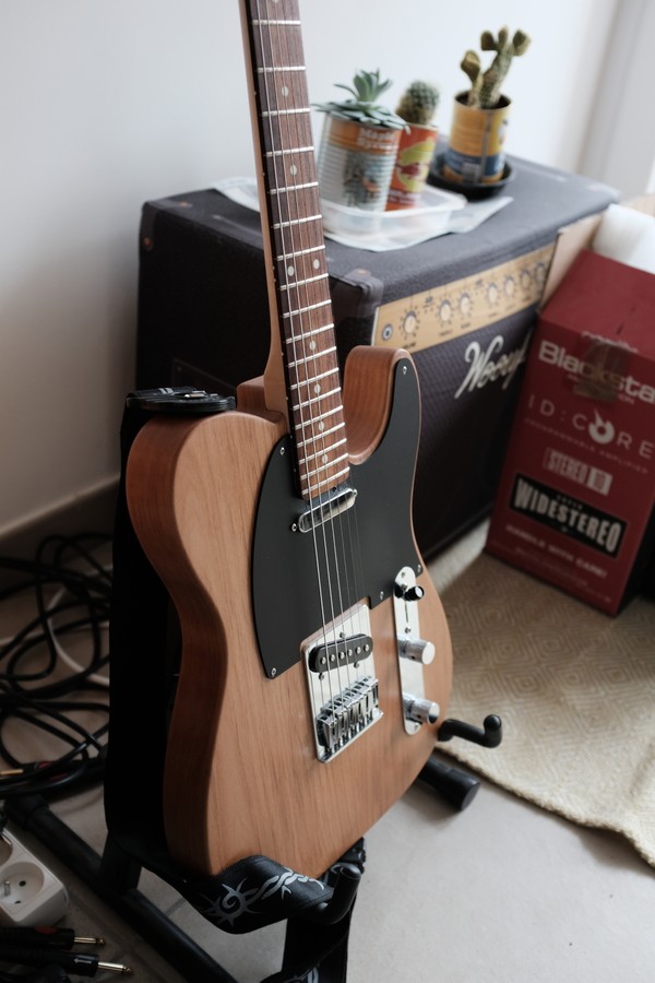guitares-electriques-3142829.jpg