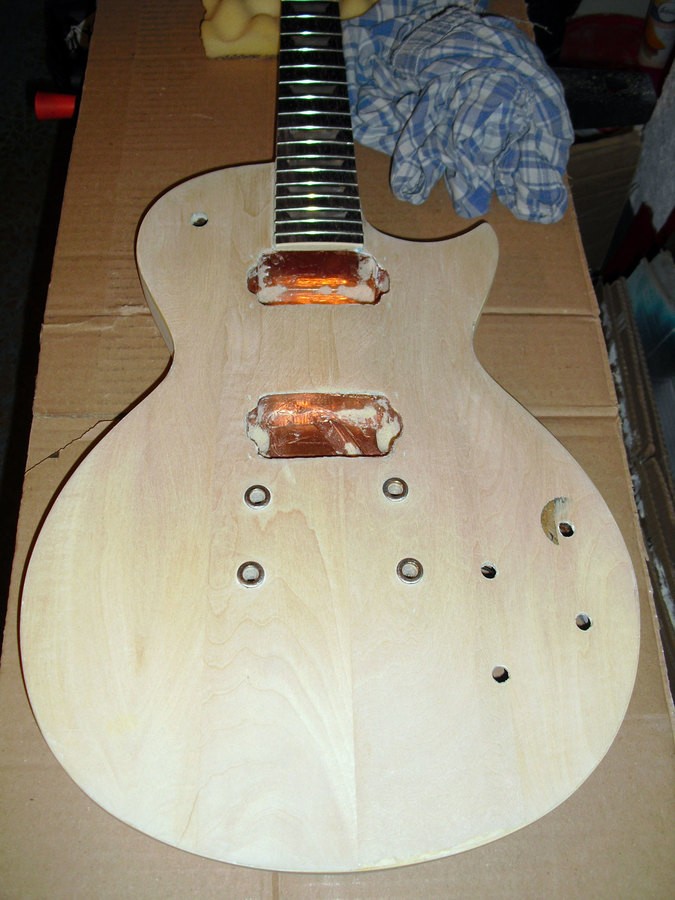 guitares-electriques-solid-body-3032625.jpg