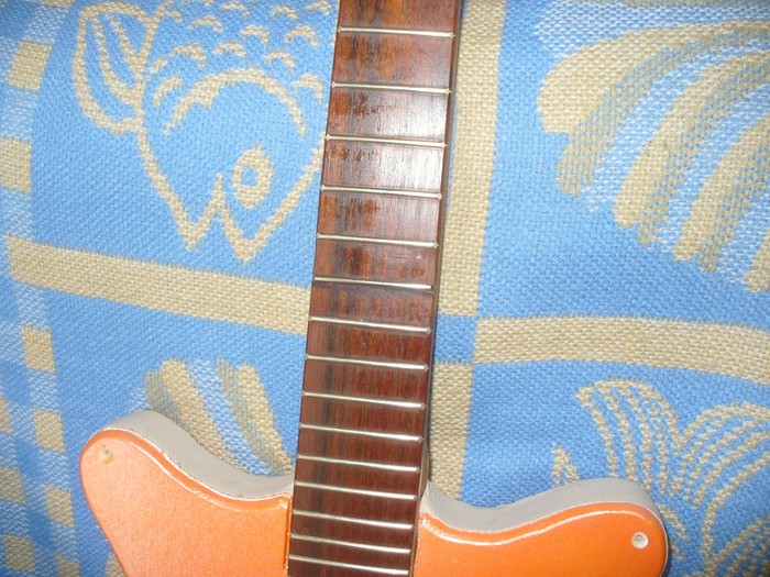 guitares-electriques-solid-body-3536239.jpg