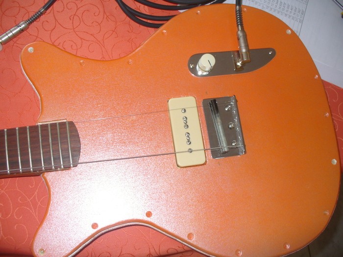 guitares-electriques-solid-body-3541150.jpg