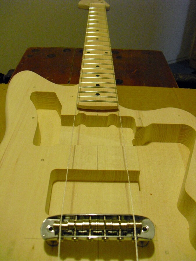 guitares-electriques-solid-body-3661058.jpg