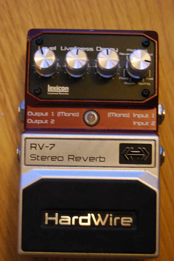 Photo HardWire Pedals RV7 Stereo Reverb HardWire Pedals RV7 Stereo